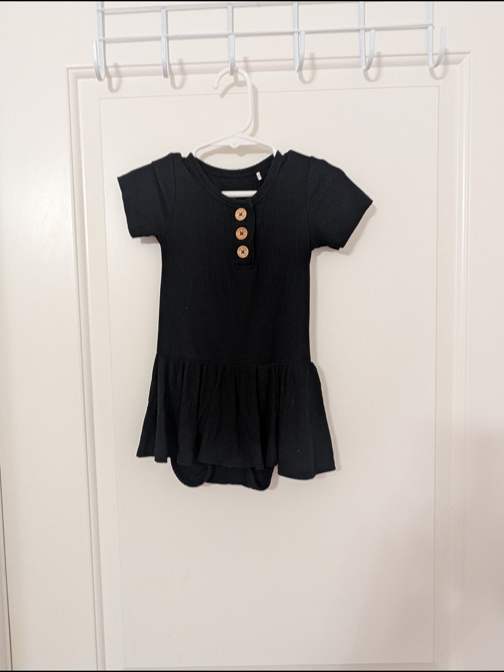 Posh Peanut Black Ribbed Twirl Bodysuit Size 18-24m